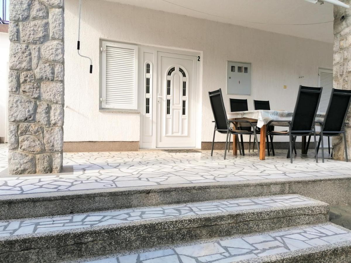 Apartmani Gaj Malinska Exterior foto